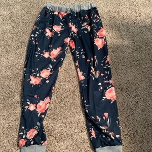 Women’s joggers